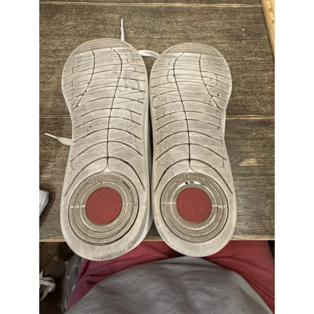 Fit Flop Urban‎ White Leather Rally Sneaker Women's Size 11